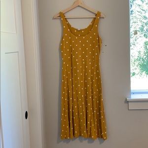 Old navy yellow polka dot sundress